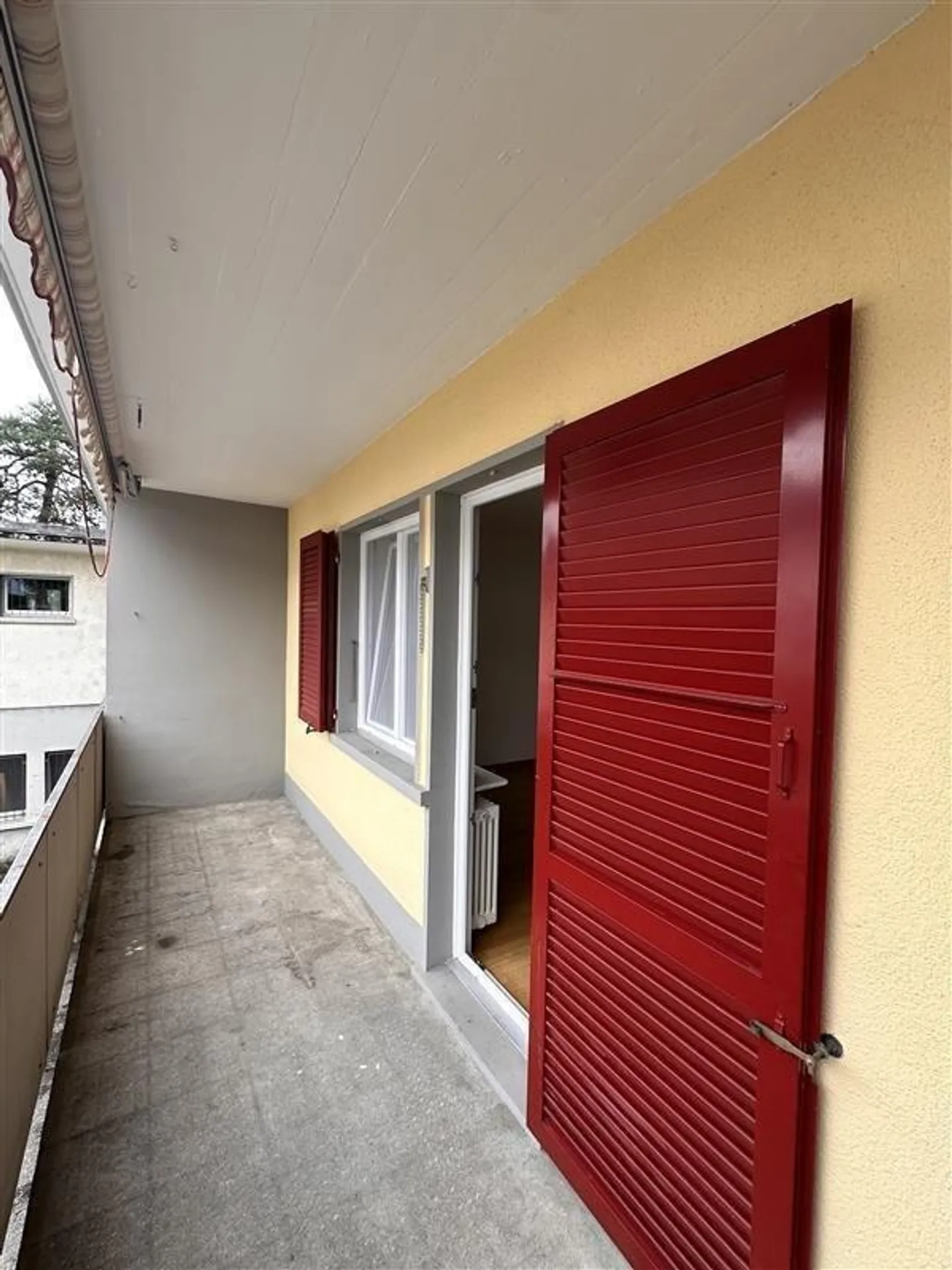 MODERN 1-BEDROOM APARTMENT IN A CENTRAL LOCATION - Photo 11 of 11