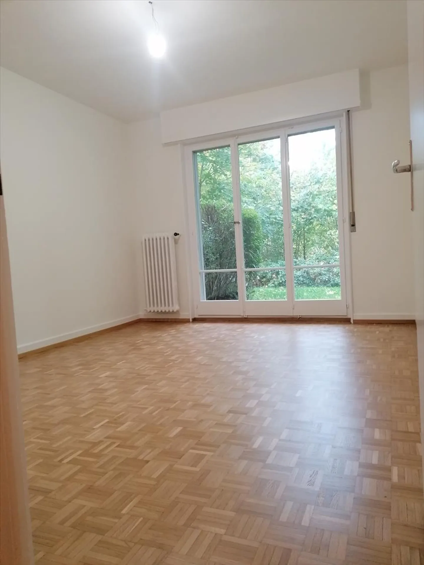 Appartement 2.5 pièces - Photo 2 sur 8