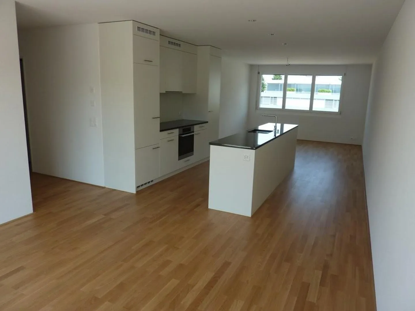 Elegante Wohnung in Staldenbach - Foto 3 von 9