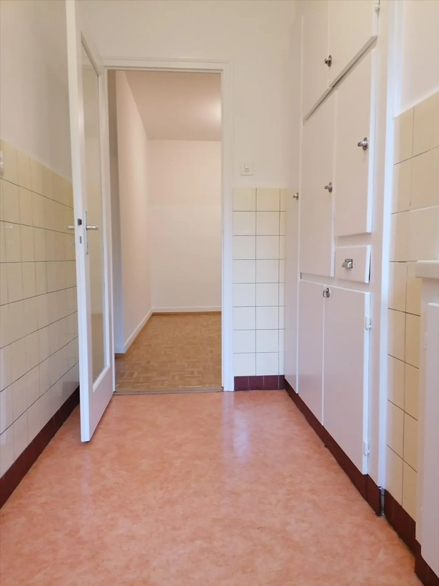 Appartement 2.5 pièces - Photo 4 sur 8