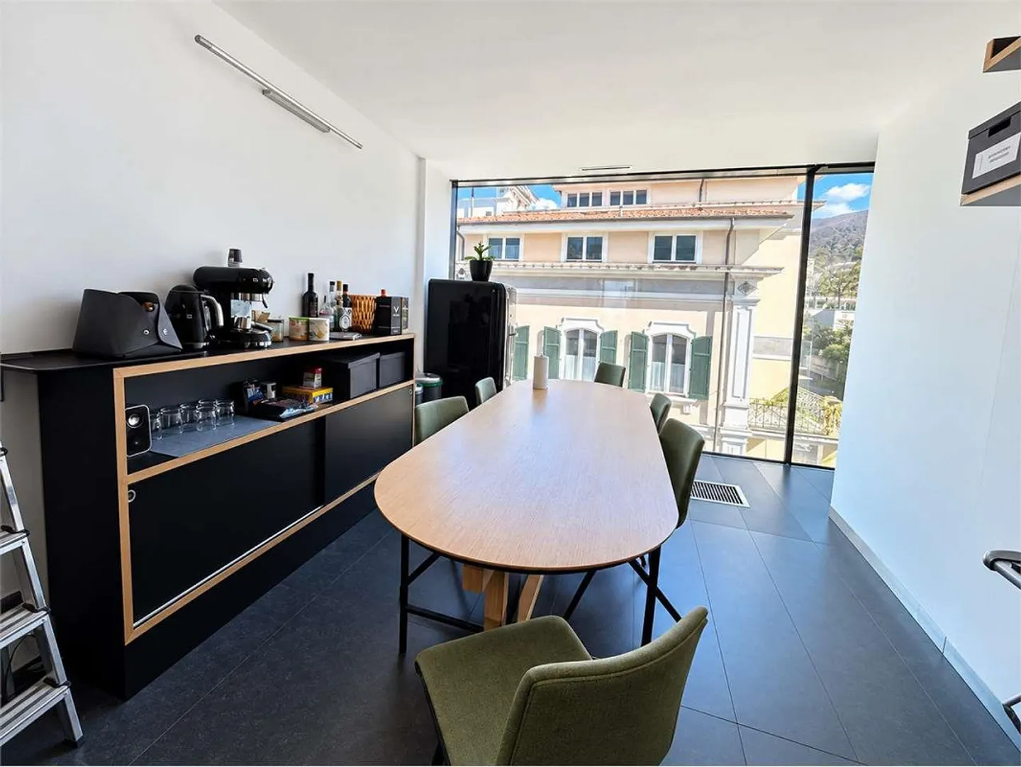 Privates Büro in gemeinsam genutztem professionellem Raum - Foto 10 von 12
