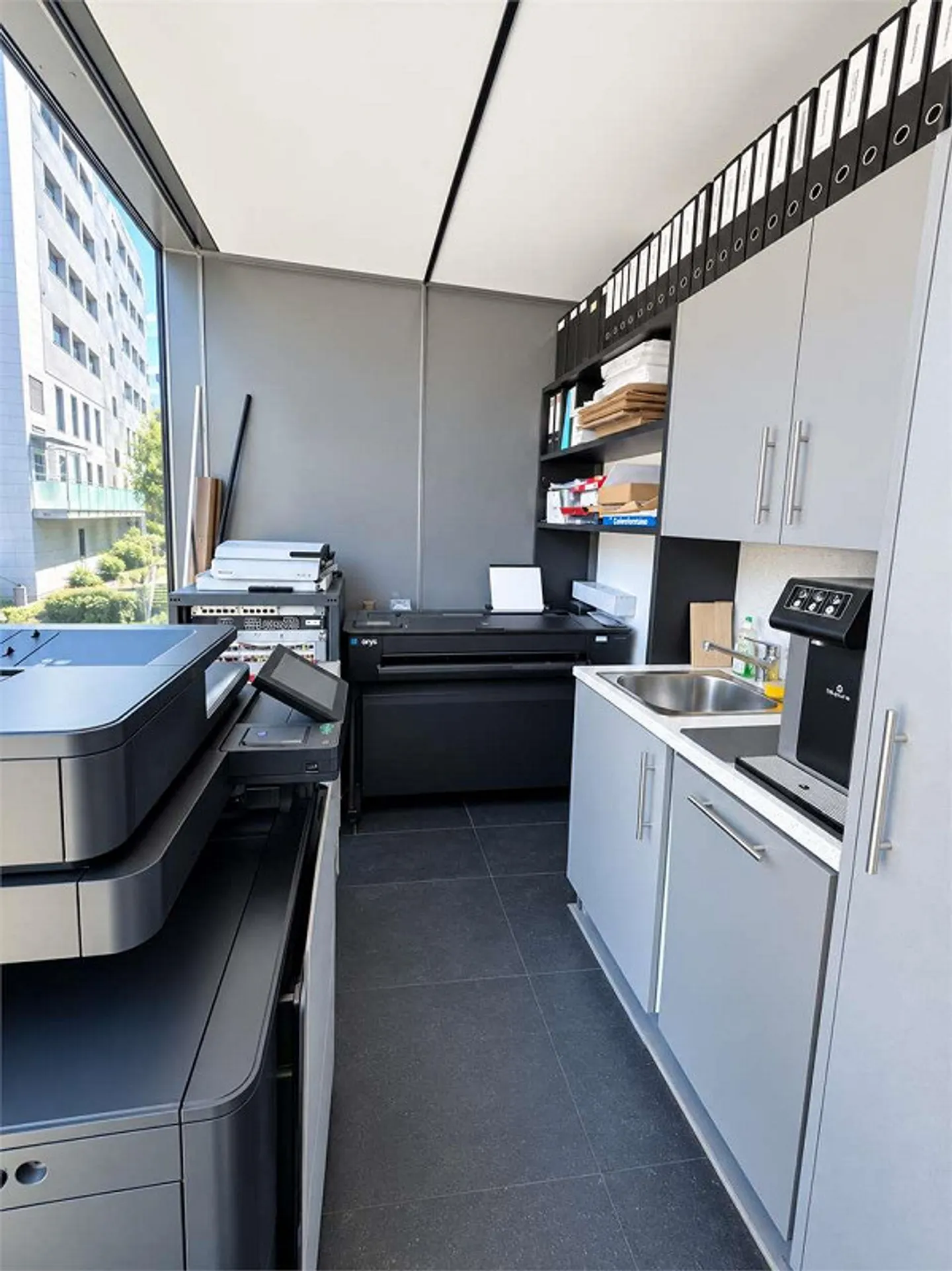 Privates Büro in gemeinsam genutztem professionellem Raum - Foto 12 von 12