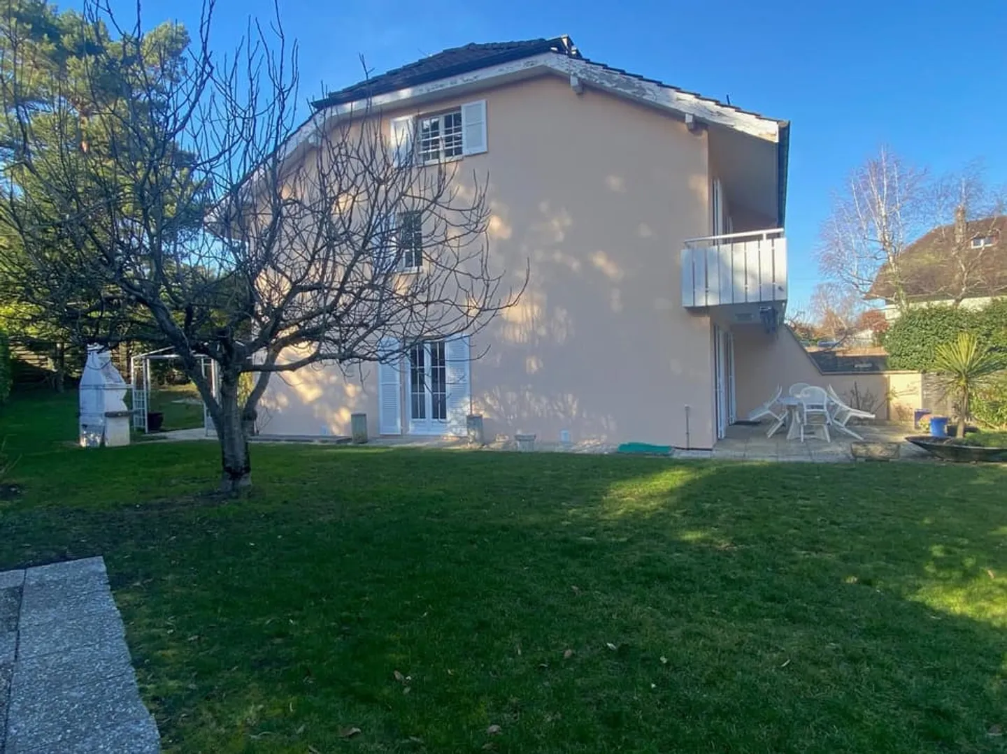 Casa bifamiliare di 6 stanze a Mies - Foto 4 di 12