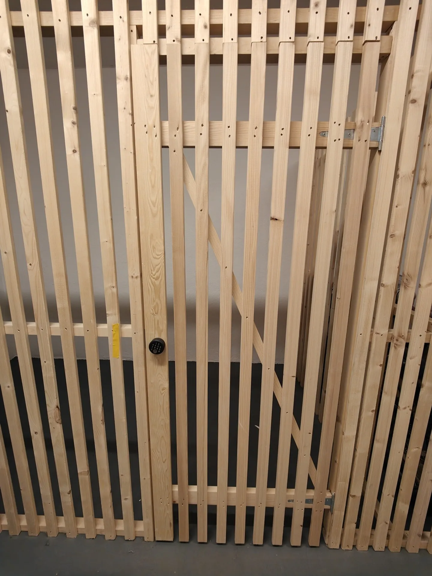 5.63m2 Storage Room Bern - Schwarztorstrasse 40 - Photo 1 of 9