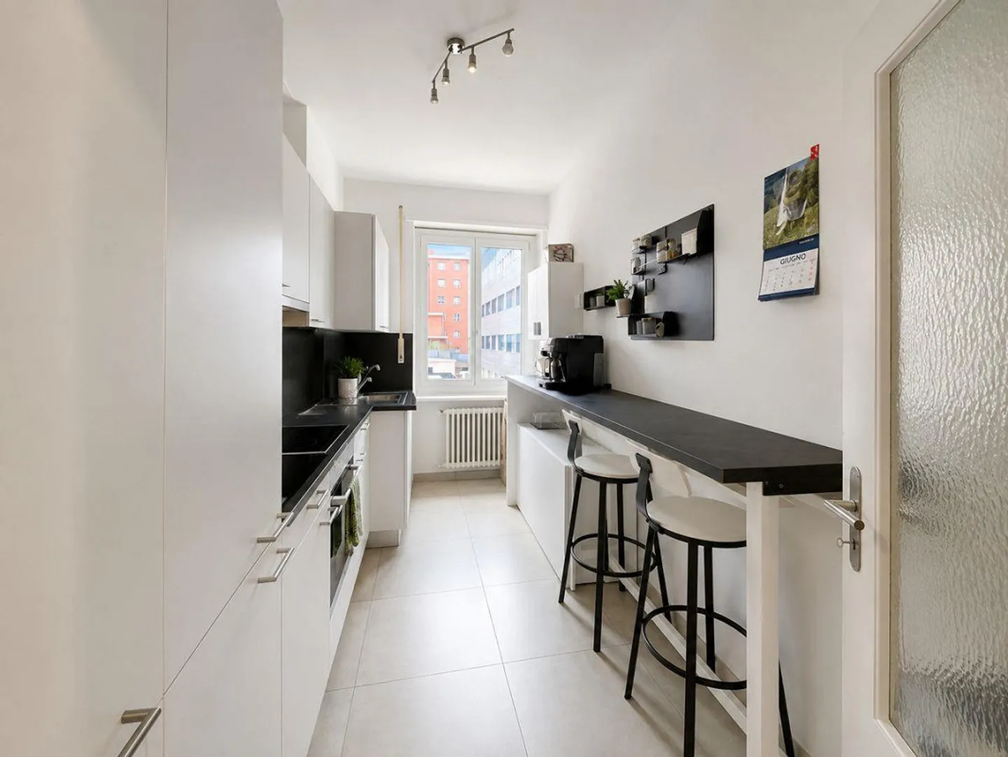 Lugano Zentrum, geräumige und helle 4.5 Zimmer - Foto 3 von 8