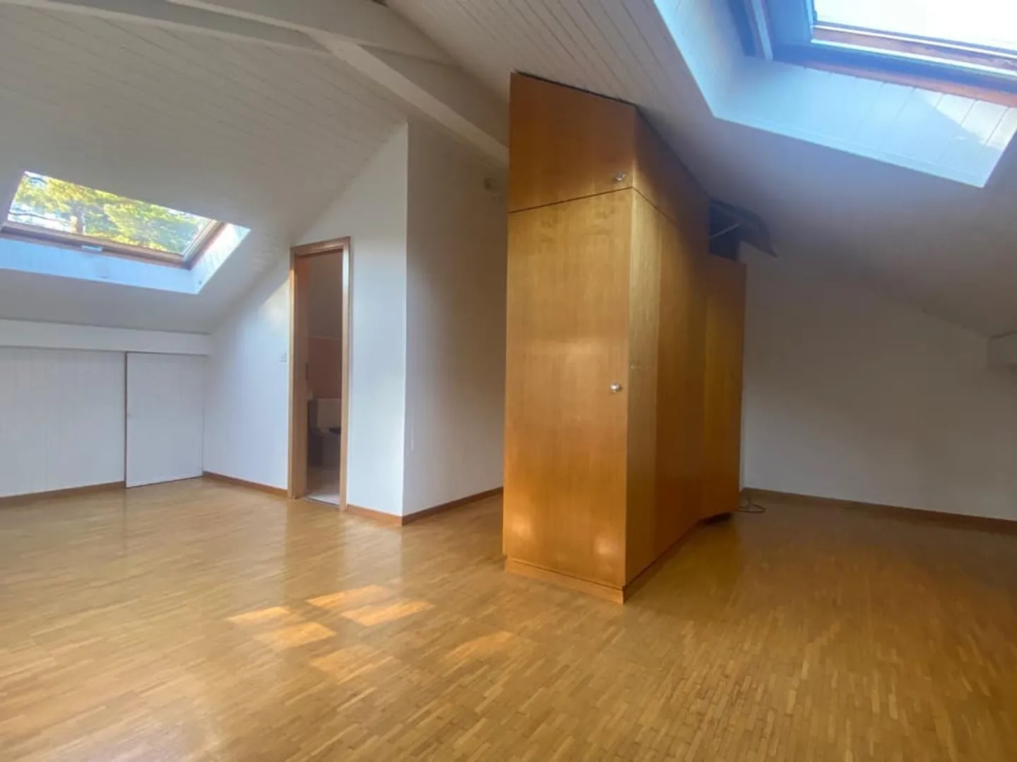 Casa bifamiliare di 6 stanze a Mies - Foto 10 di 12