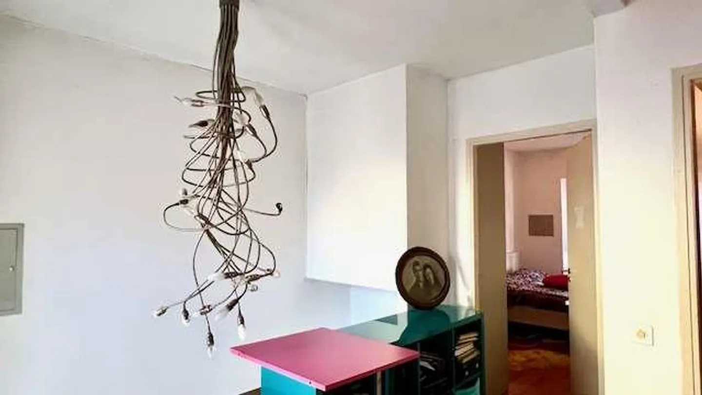 Casa unifamiliare con giardino ad Arbedo - Foto 10 di 13