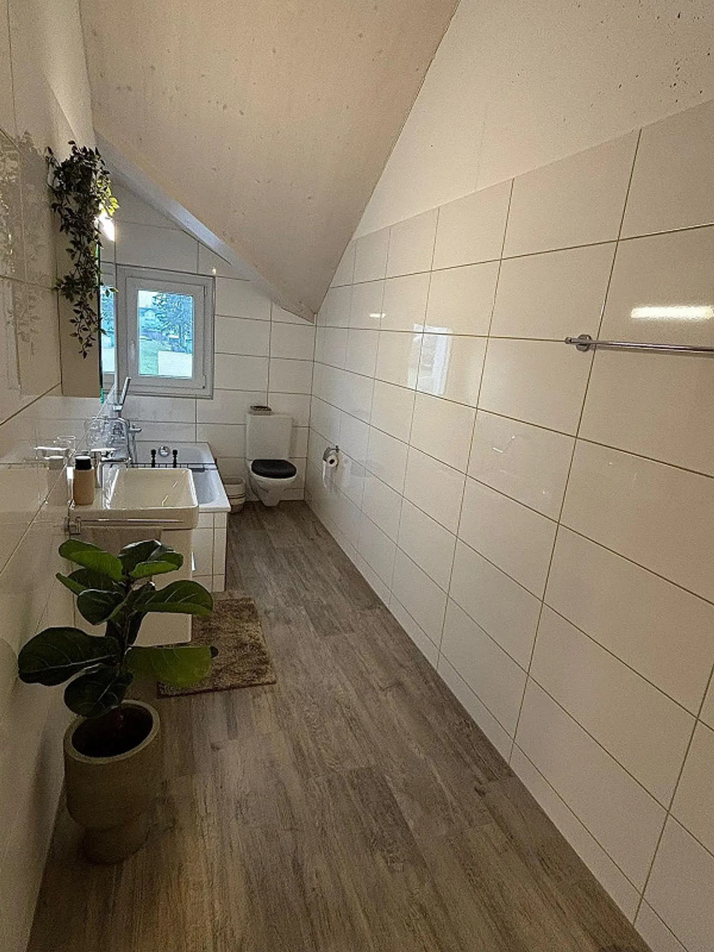 Minergie-certified maisonette apartment looking for a new tenant - Photo 2 of 10