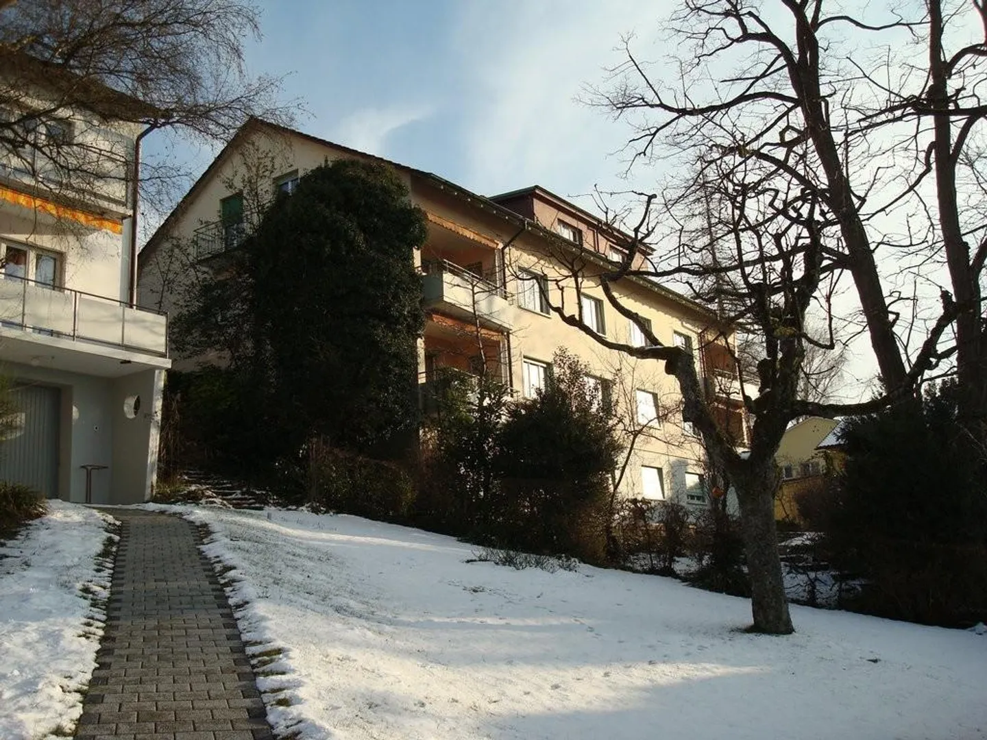 Quiet Living in Riehen - Photo 2 of 8