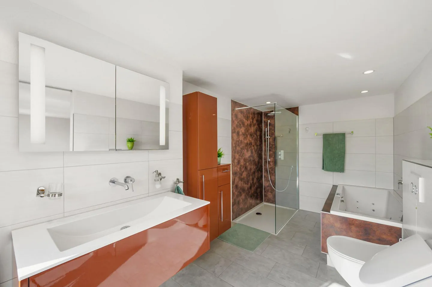 Penthouse apartment with panorama, roof terraces and separate guest apartment - Photo 8 of 14