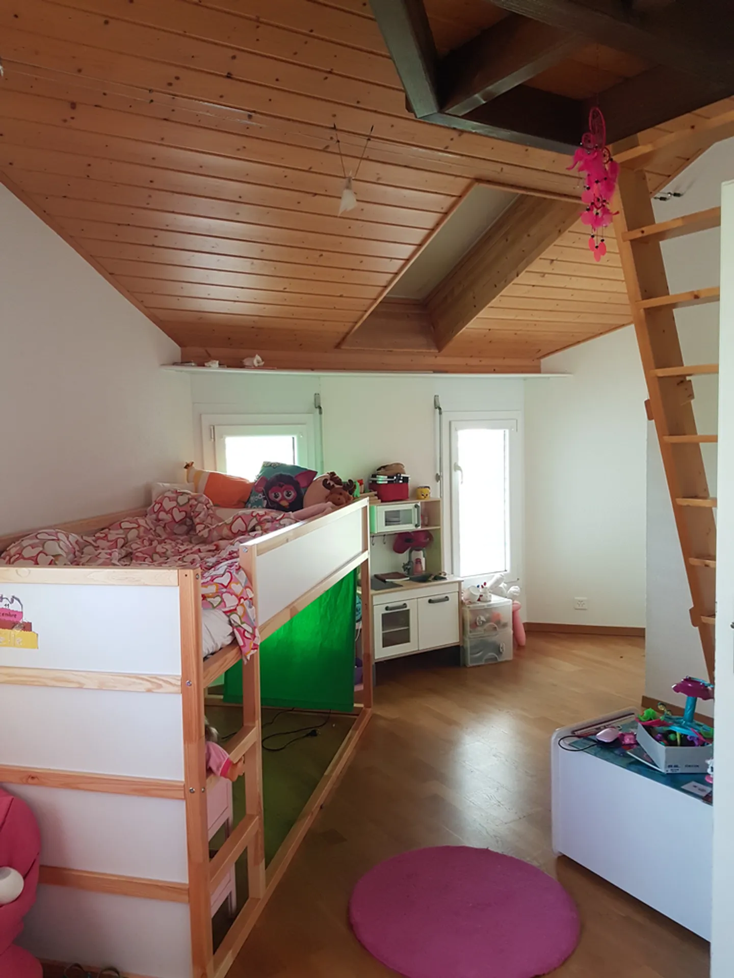 ZU VERMIETEN! Prächtige Villa in einem Wohngebiet von Bussigny - Foto 7 von 12