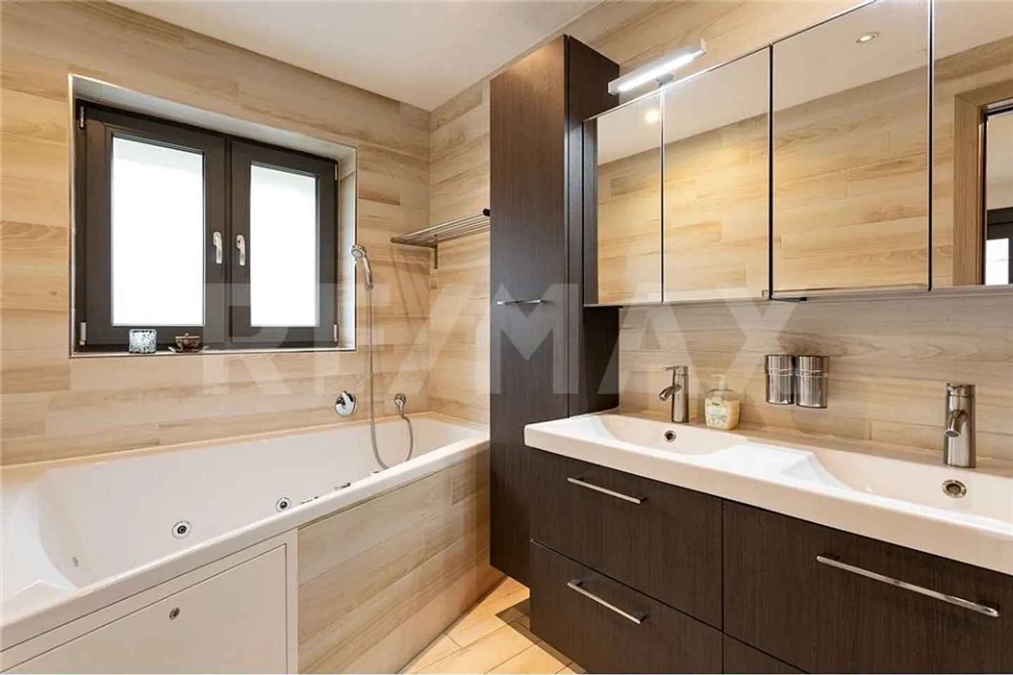 Case plurifamiliari moderne - Foto 10 di 13