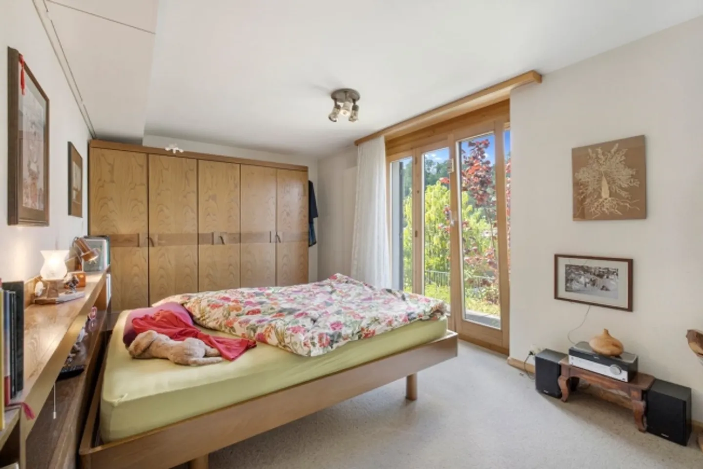 Maison individuelle de 5,5 pièces avec vue, charme et deux chemins vers le bonheur - Photo 11 sur 13
