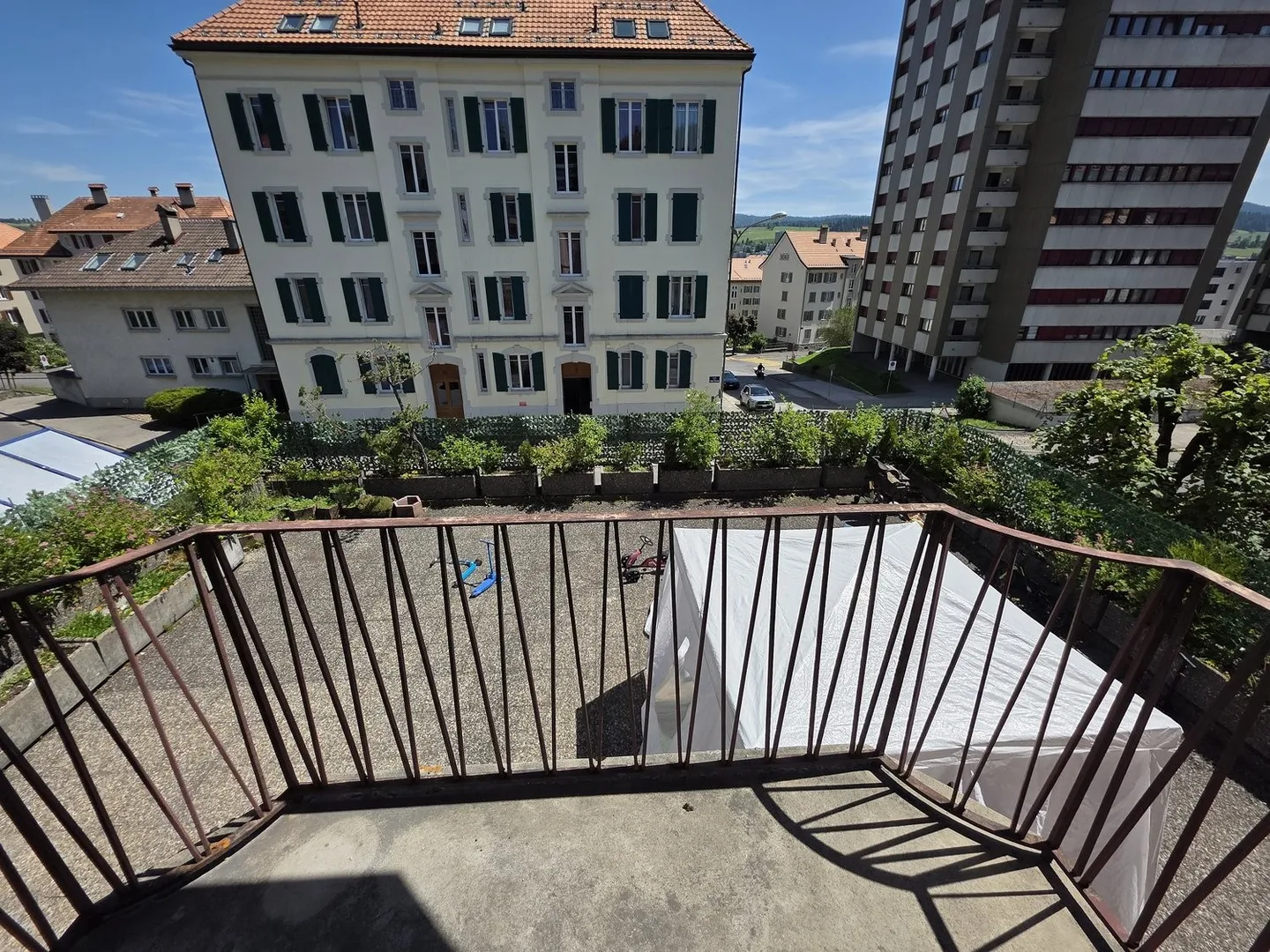Appartamento ristrutturato con 3 stanze al 1° Ovest - Foto 6 di 9