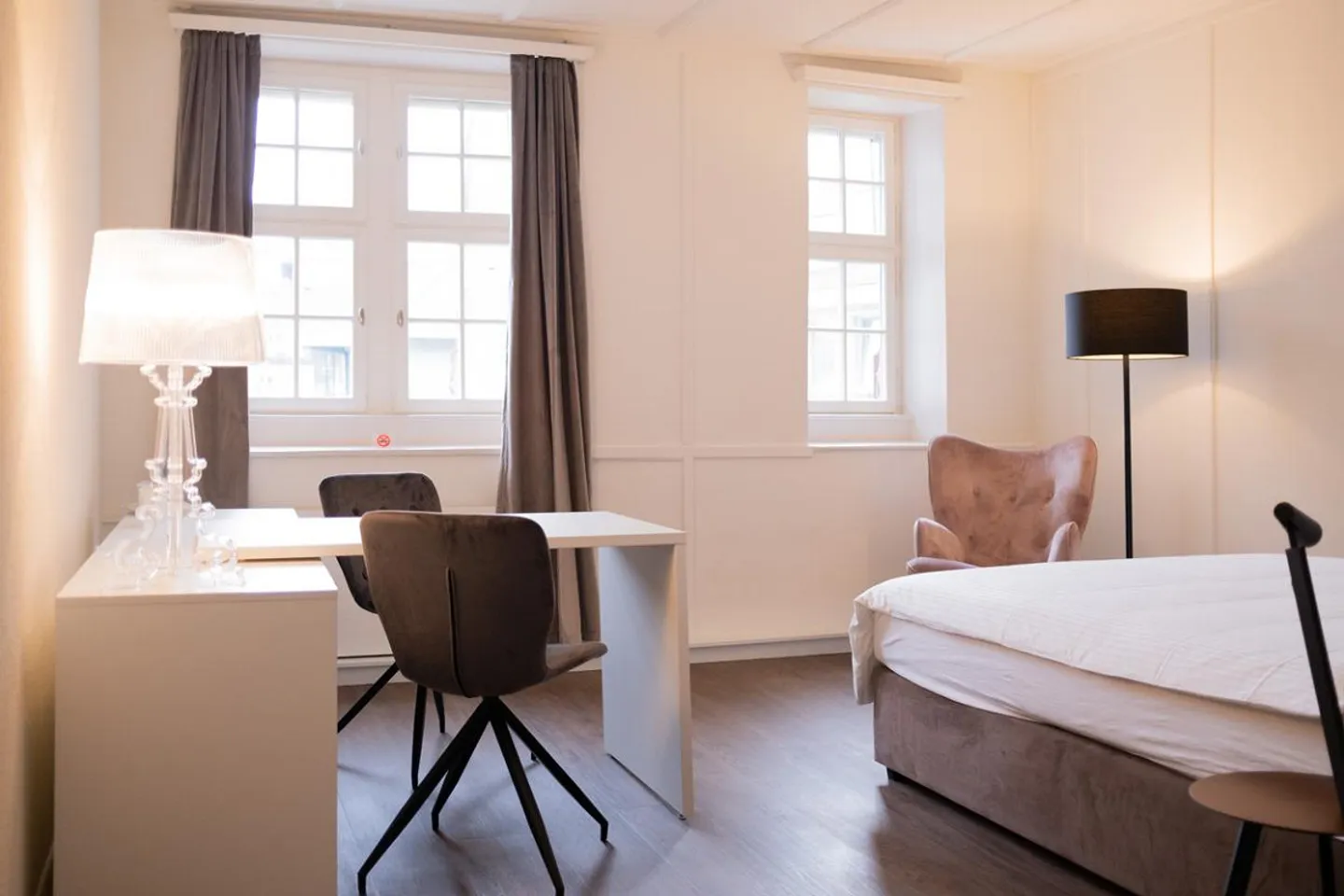 Bel appartement entièrement meublé dans la vieille ville - Photo 5 sur 19