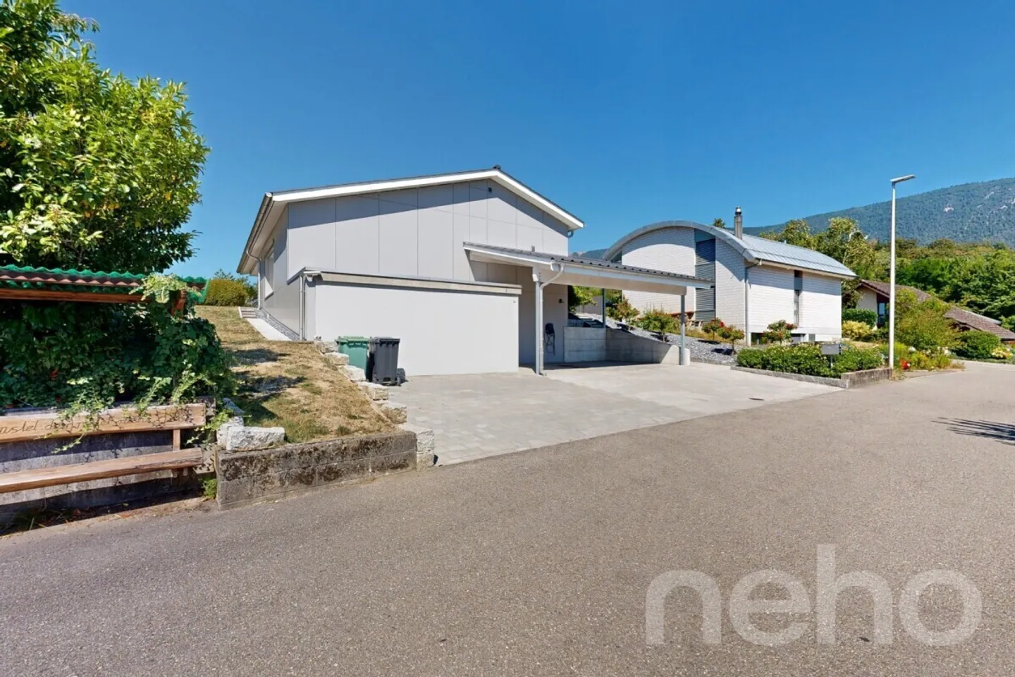 Renovated Family Dream with Large Garden - Photo 12 of 12