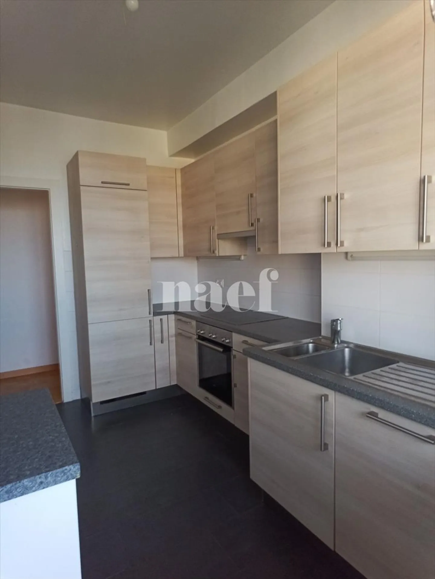Appartamento 5.5 stanze - Foto 3 di 7