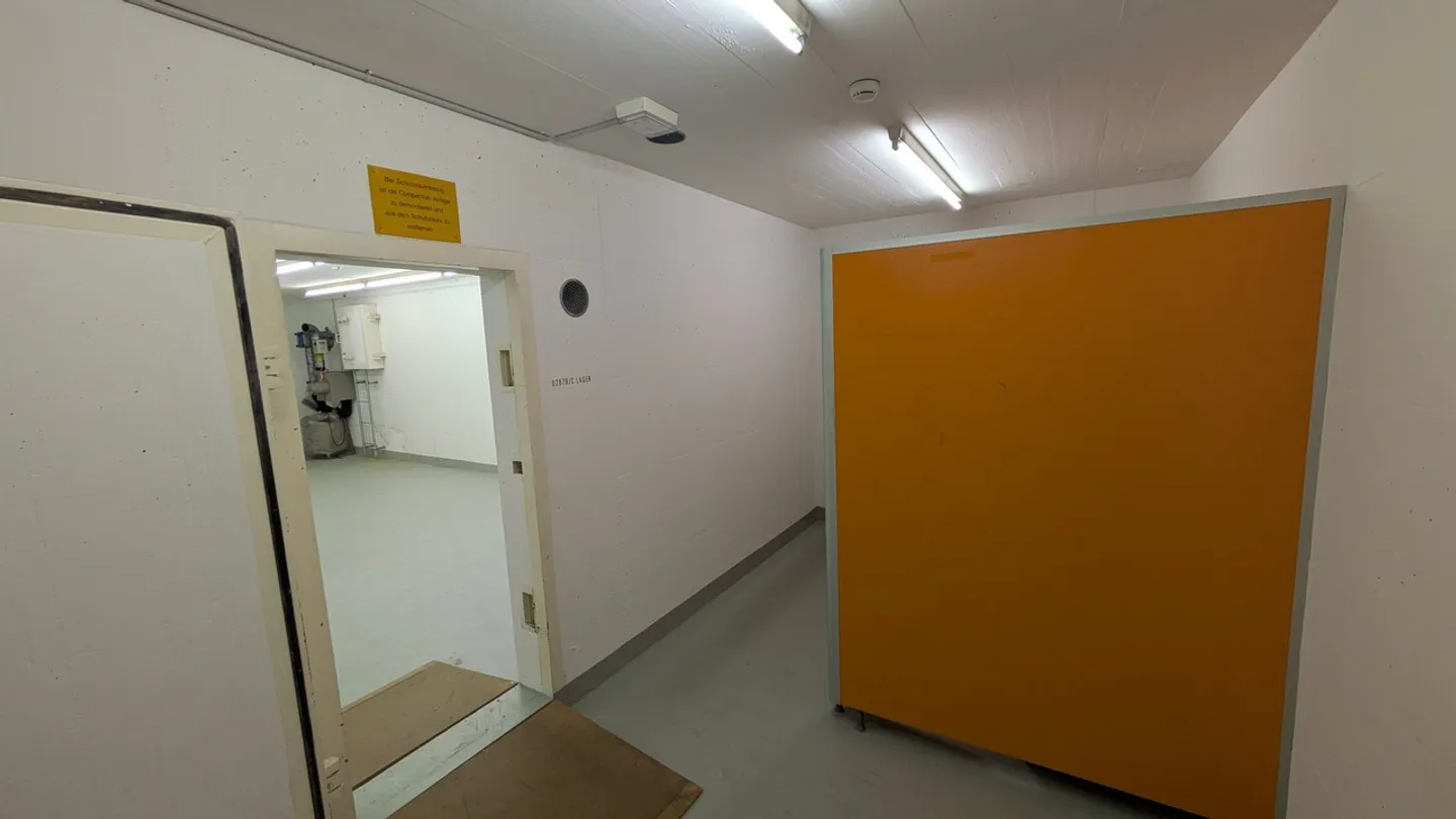 Espace de stockage spacieux à Zurich - Photo 2 sur 13