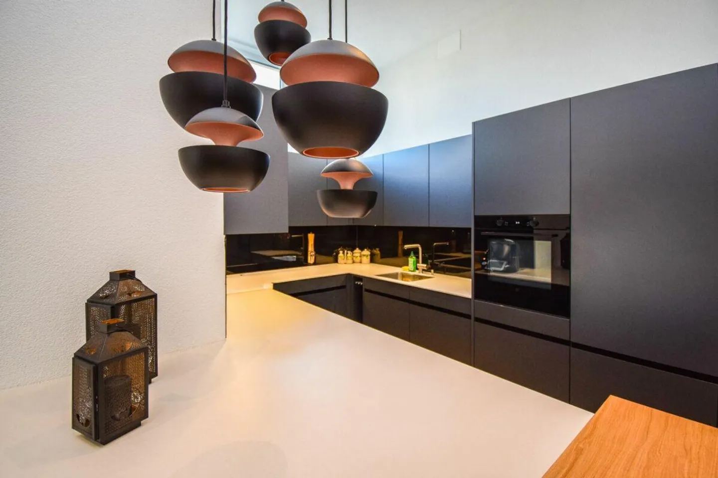 Proprietà residenziale e commerciale (tre unità) in una posizione centrale a... - Foto 9 di 17