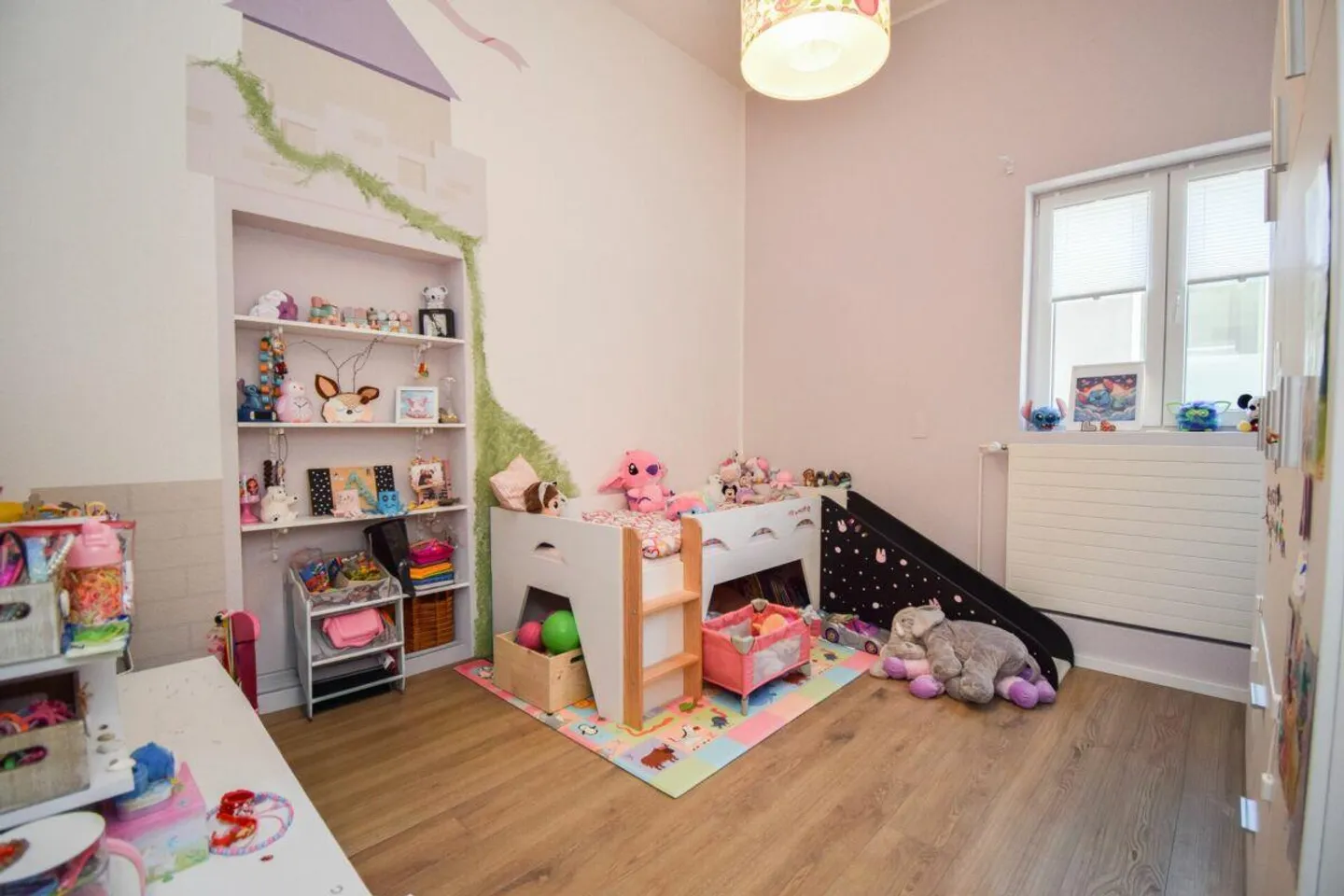 Proprietà residenziale e commerciale (tre unità) in una posizione centrale a... - Foto 11 di 17