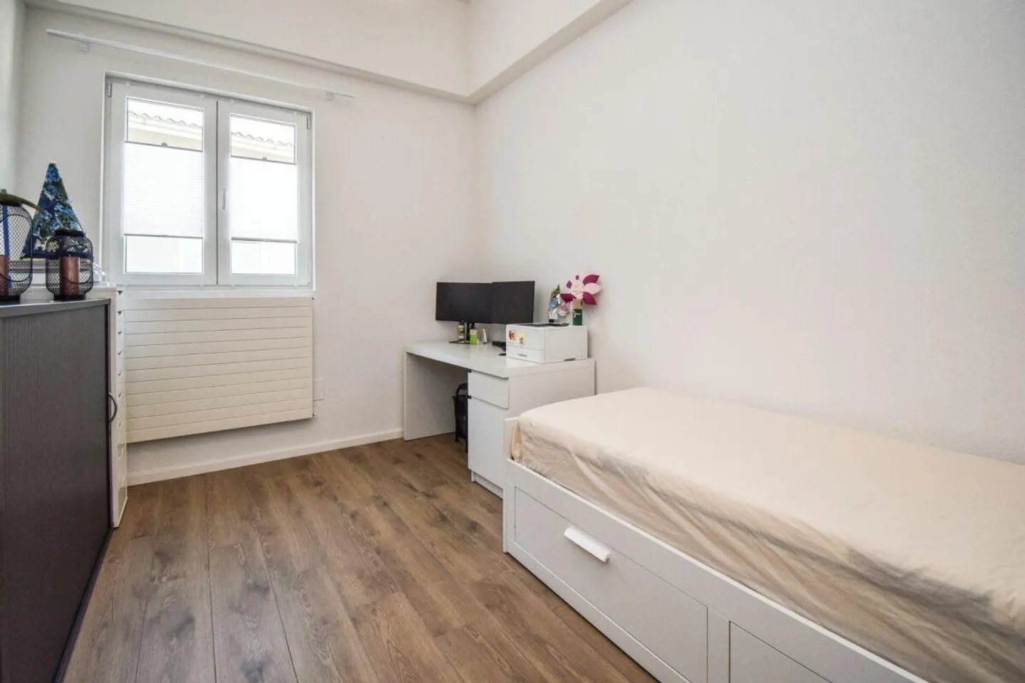 Proprietà residenziale e commerciale (tre unità) in una posizione centrale a... - Foto 13 di 17