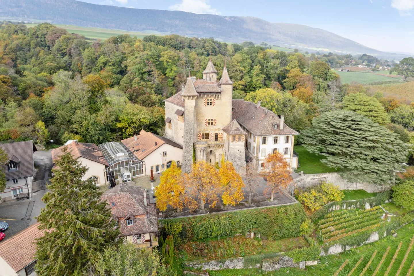 Ufficio/Studio/Locale di 96m² nel Castello di Vaumarcus - Foto 1 di 6