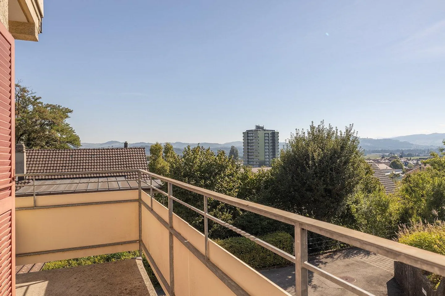 Appartamento affascinante 3.5 locali con balcone e oasi di calma a Belp - Foto 8 di 8