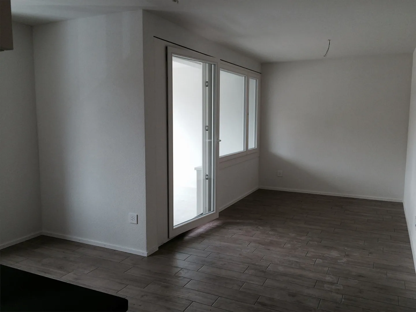 Living Directly by the Lake - Photo 5 of 11