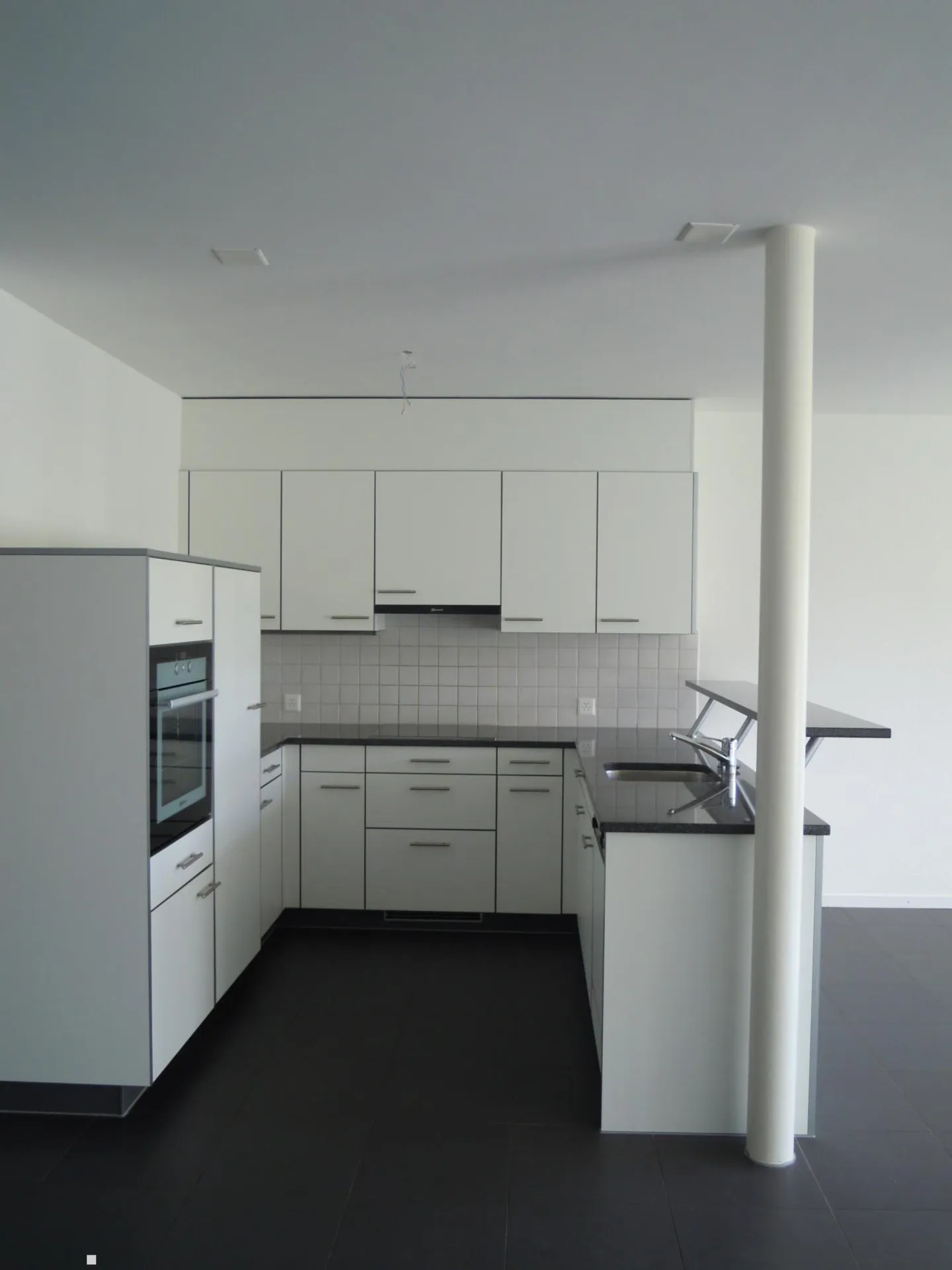 Appartement moderne de 3,5 pièces au 2ème étage - Photo 4 sur 9