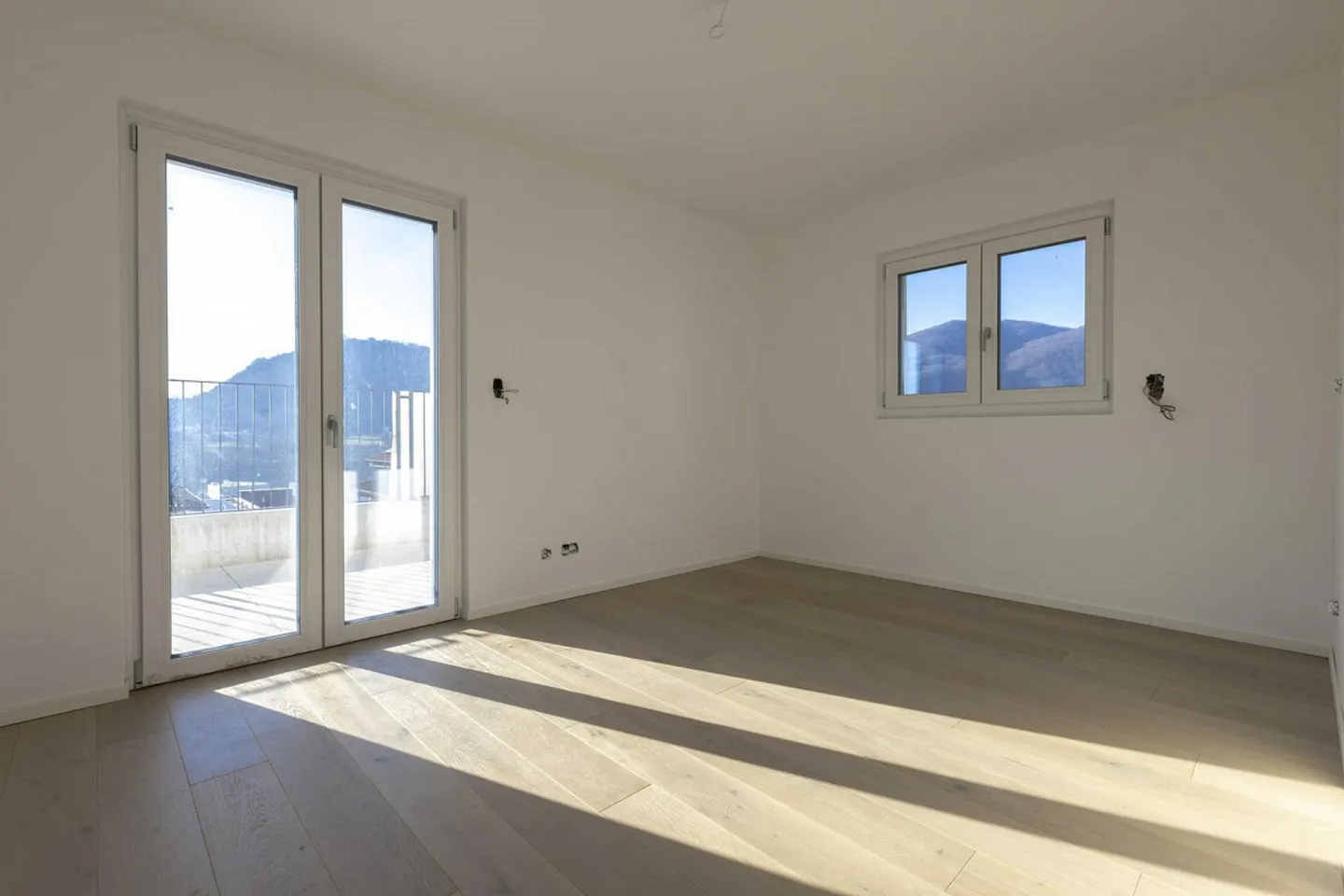 SPACIEUX 5.5 PIÈCES AVEC JARDIN DANS UNE NOUVELLE RÉSIDENCE À MENDRISIO - Photo 8 sur 10