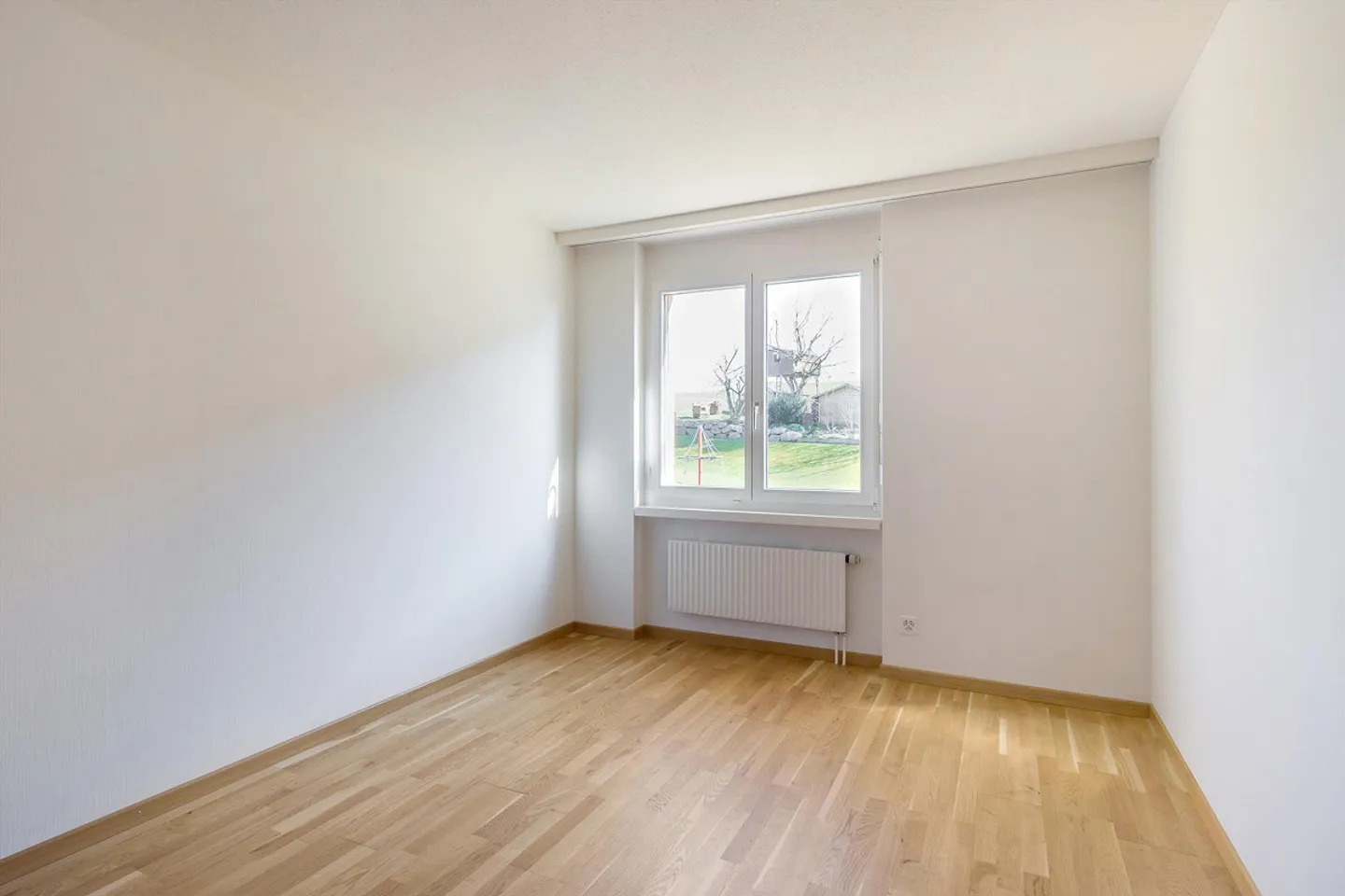 Spacious apartment in a sunny location - Photo 5 of 8