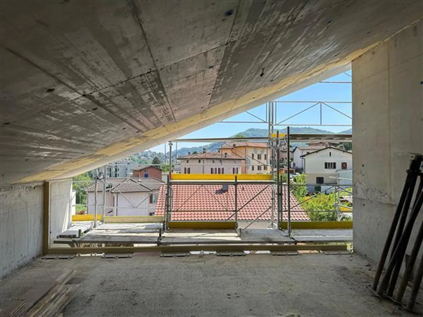 Vacallo: 4.5 Room Terraced House - Photo 12 of 13