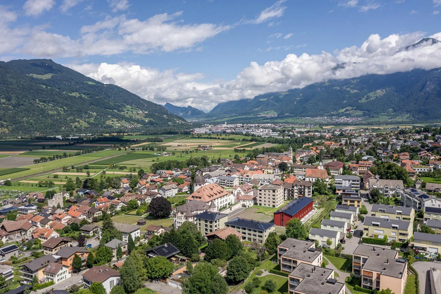 Stilvolles Apartment mit Aussicht - Foto 4 von 10