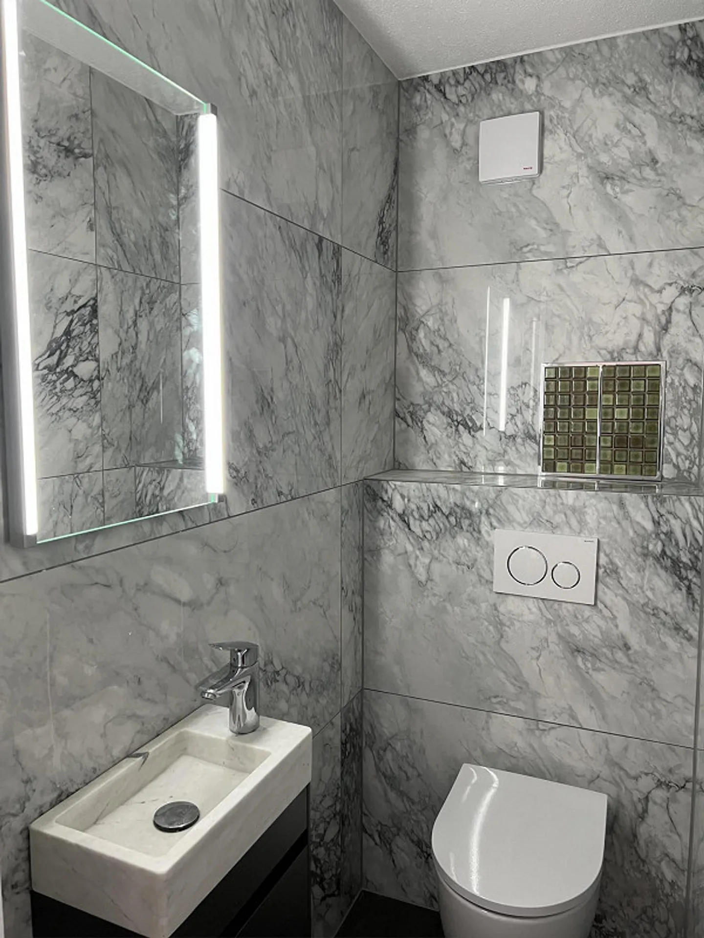 Sunny fully renovated 4.5 room apartment in a quiet location - Photo 6 of 10