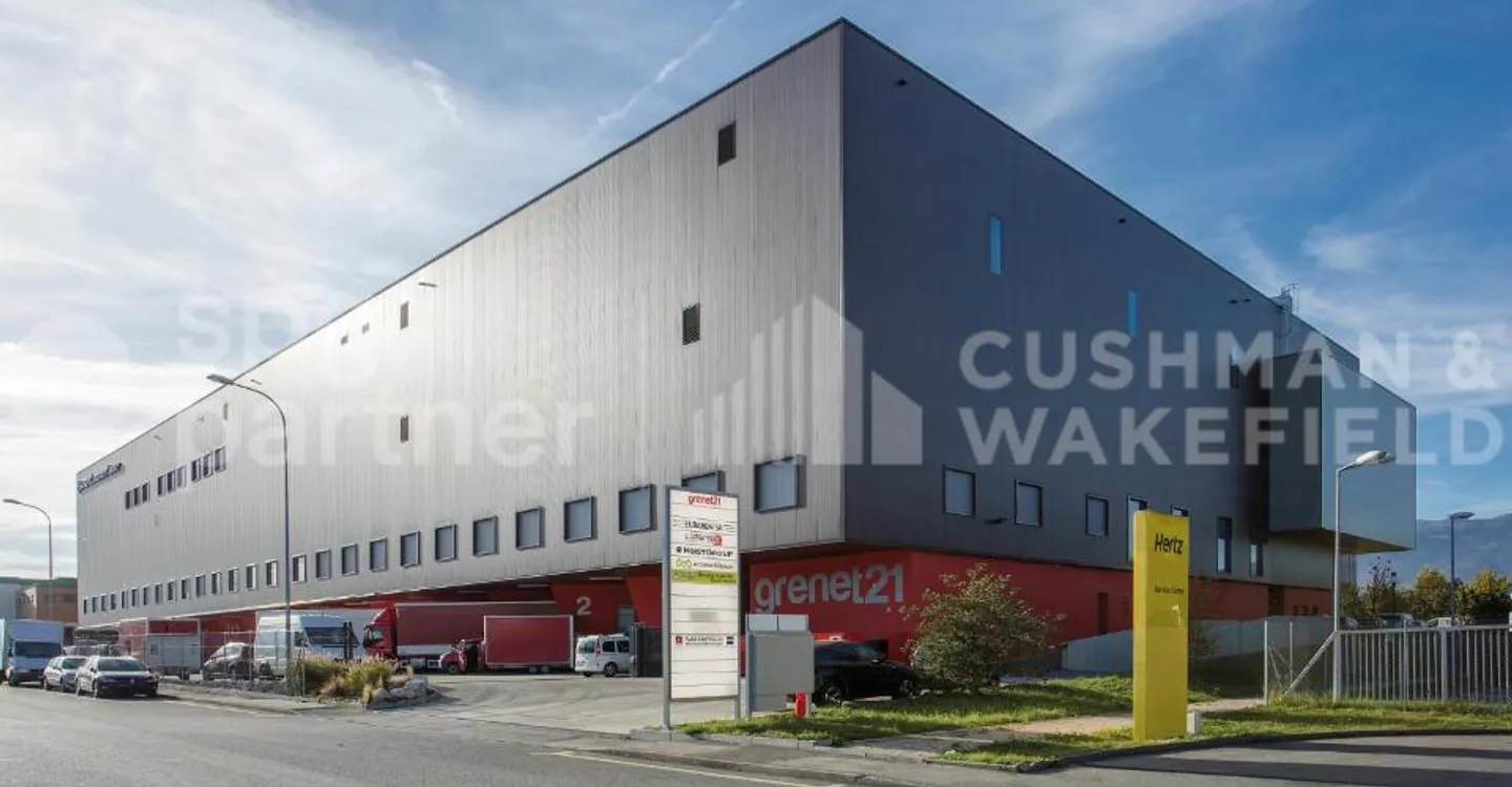 Grenet 21 - Depositi logistici, laboratori artigianali e uffici moderni con terrazza - Foto 4 di 13