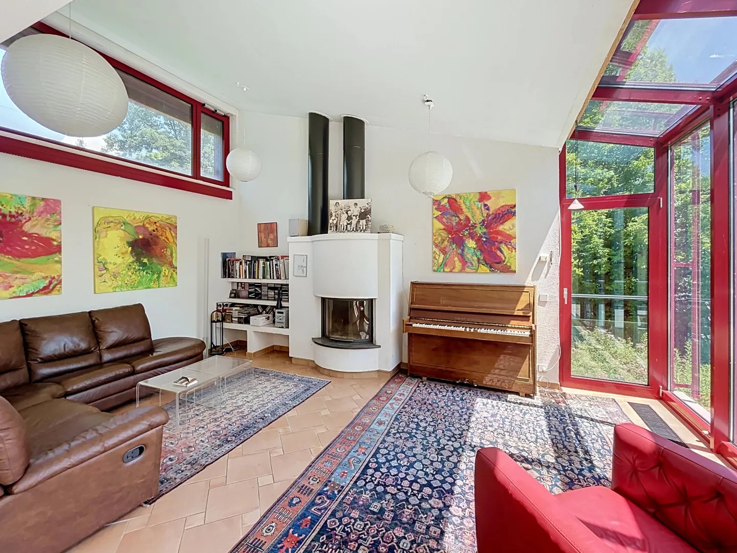 Zeitgenössische Villa mit Seeblick - Foto 3 von 10