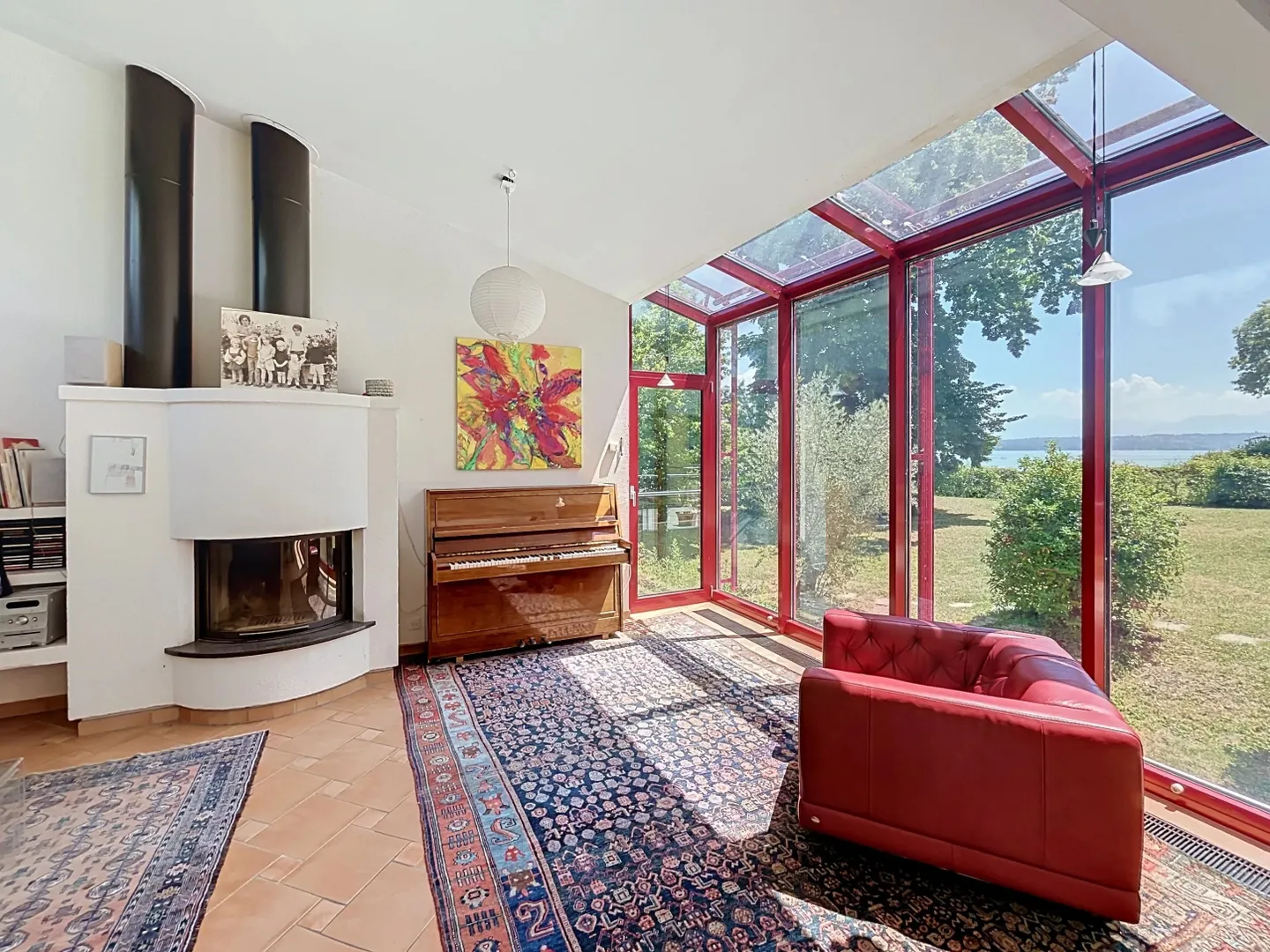 Zeitgenössische Villa mit Seeblick - Foto 5 von 10