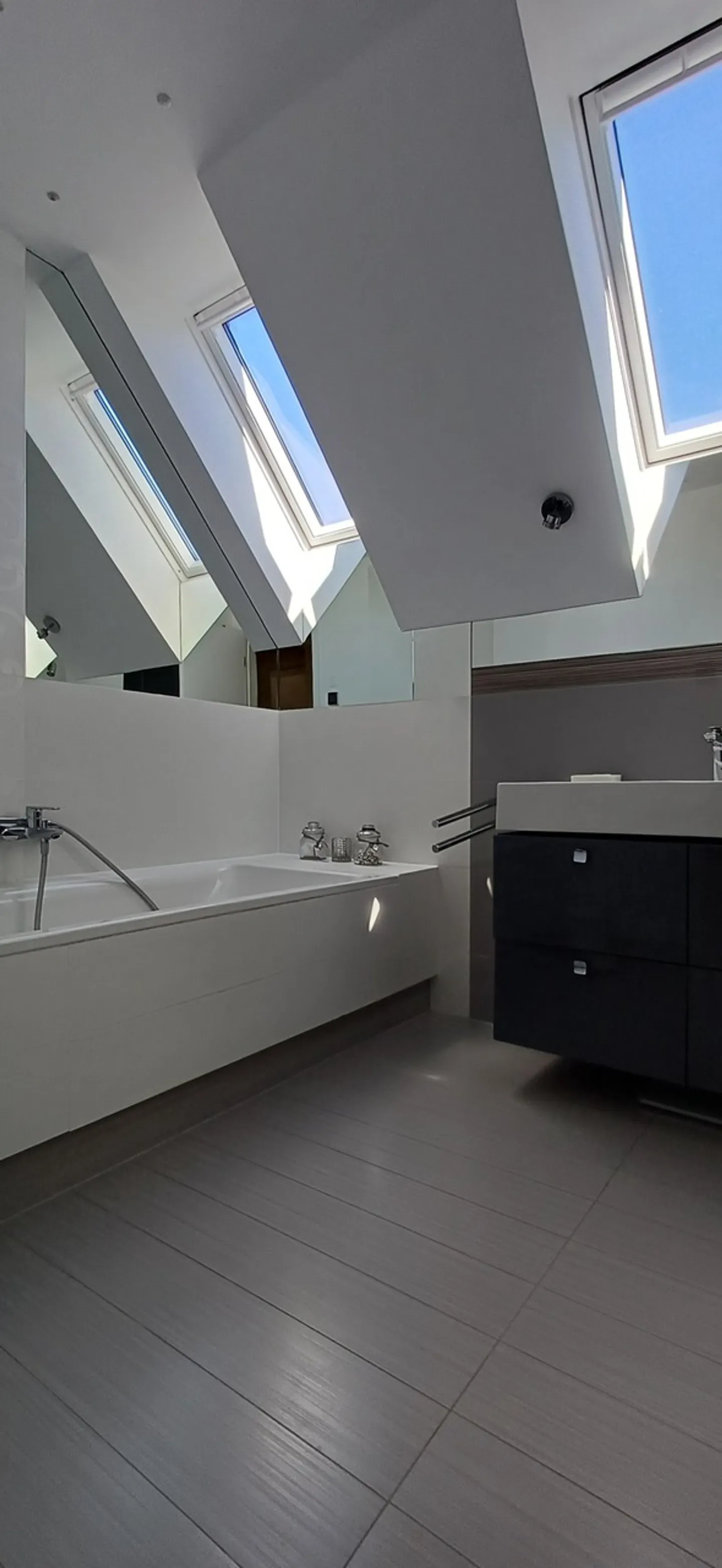 Lully. 15 minutes from Lausanne Villa 8.5 rooms. Plot 1495 m². for sale - Photo 11 of 13