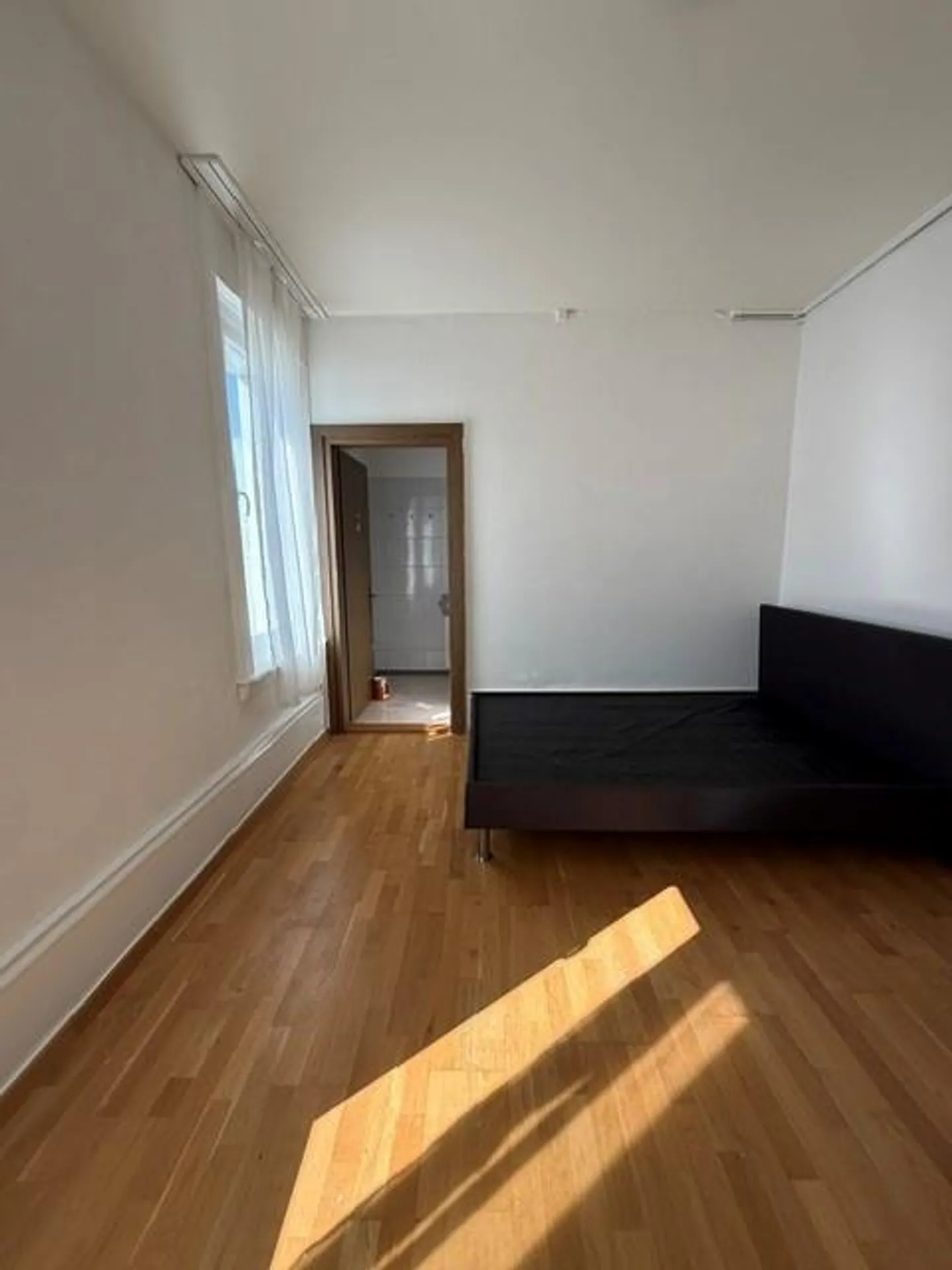 Appartamento 4.5 locali - Foto 3 di 3