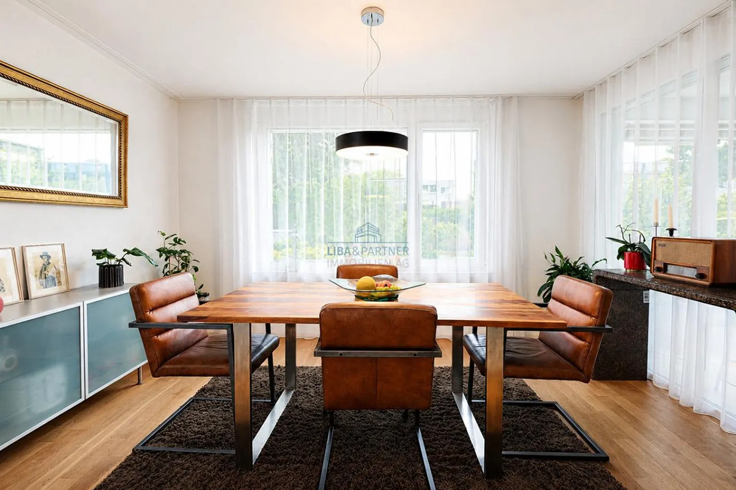 Living with Garden and Loggia - Attractive 4½-Room Apartment in Augst - Photo 3 of 11