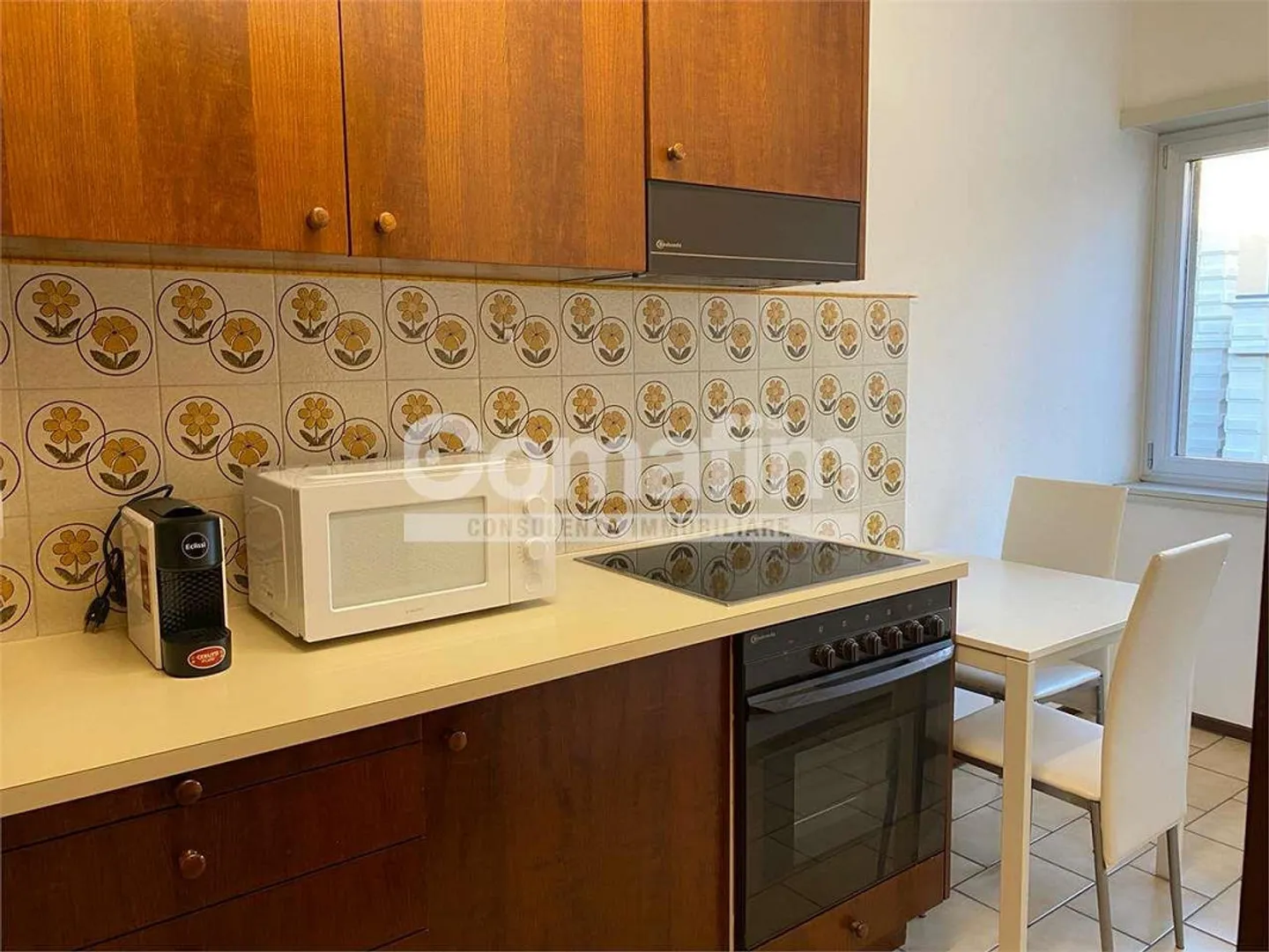 Furnished Theta Apartment - Photo 9 of 13
