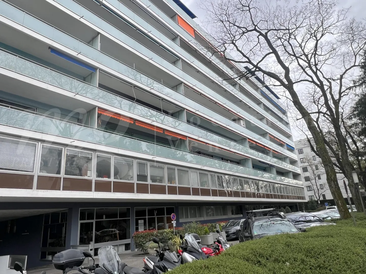 APPARTAMENTO CON 2 CAMERE - ARREDATO - GRANDE BALCONE - Foto 8 di 8