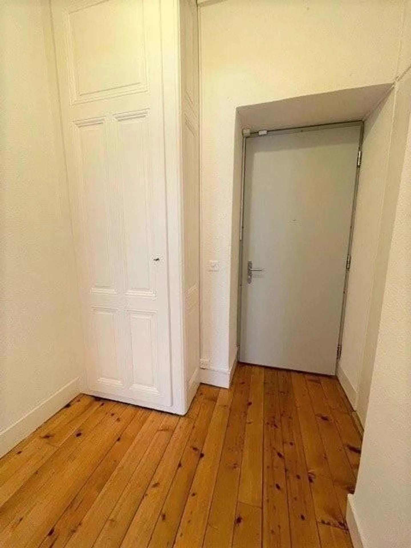 Eaux-Vives: bel appartamento vicino al lago - Foto 5 di 7