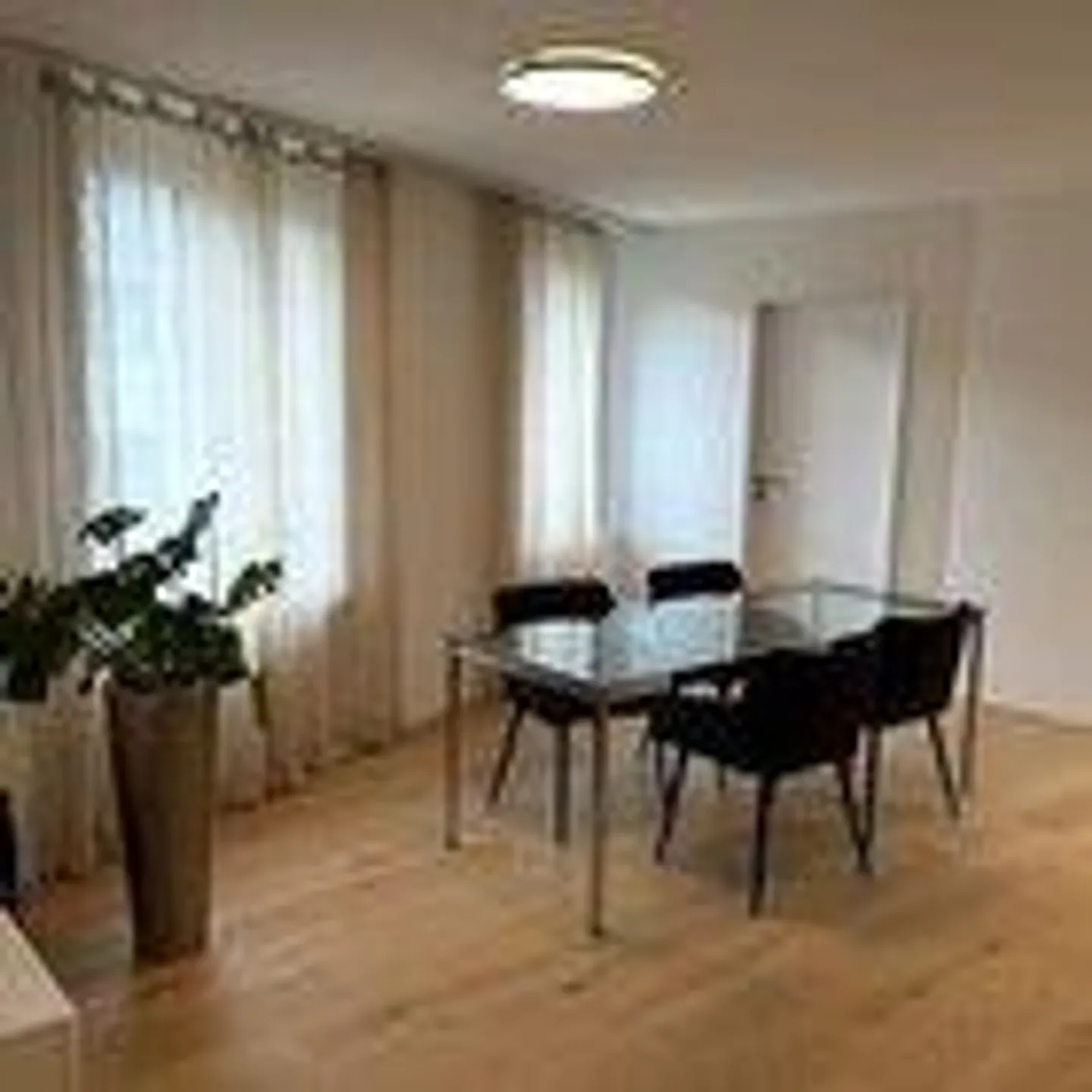 Room in Shared Apartment - Photo 3 of 5