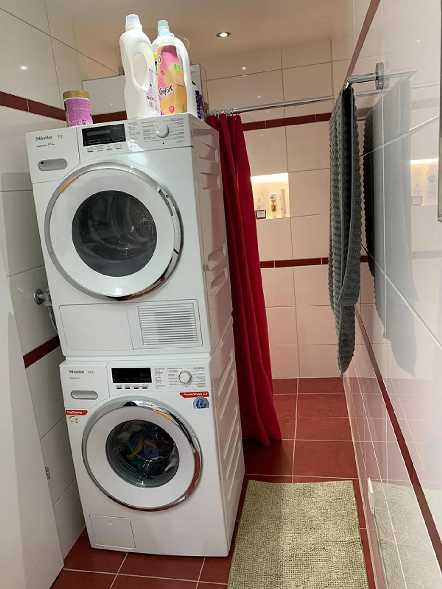 Charmante 2.5 Zimmer-Wohnung - Foto 6 von 12