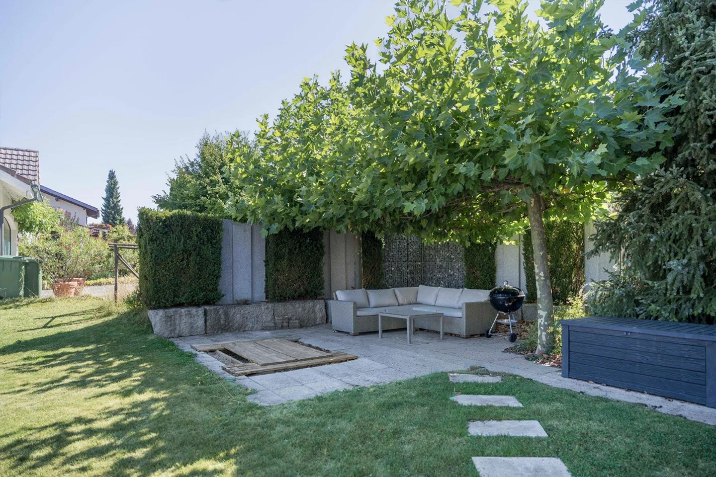 Casa con 7 stanze e studio - Foto 4 di 16