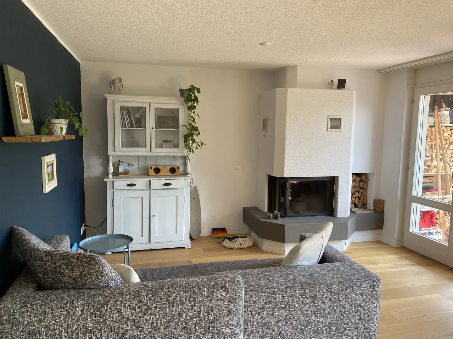 3½ ZIMMER-MAISONETTEWOHNUNG IN OBERHOFEN AM THUNERSEE (BE), MÖBLIERT, - Foto 2 von 10