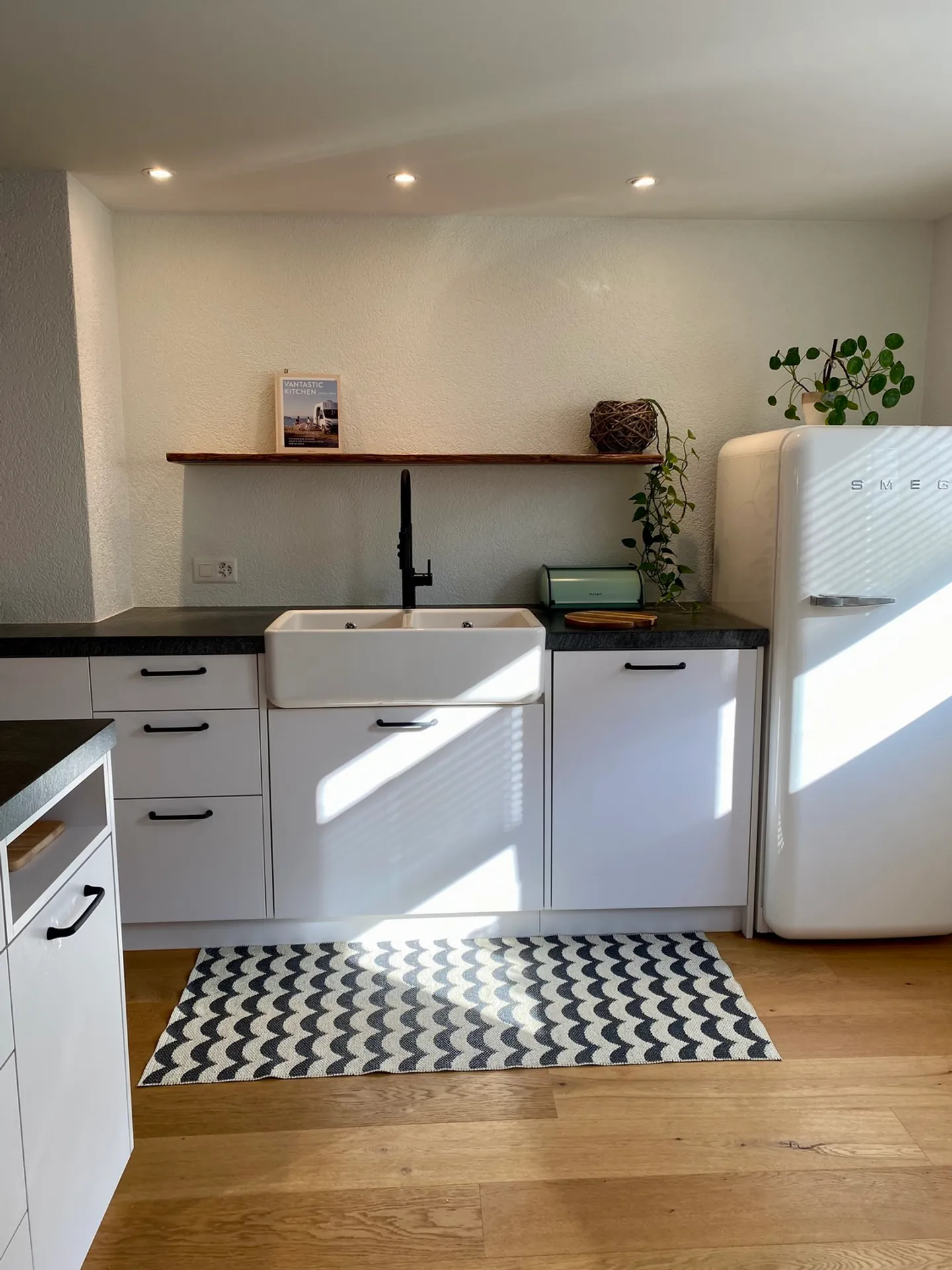 3½ ZIMMER-MAISONETTEWOHNUNG IN OBERHOFEN AM THUNERSEE (BE), MÖBLIERT, - Foto 4 von 10