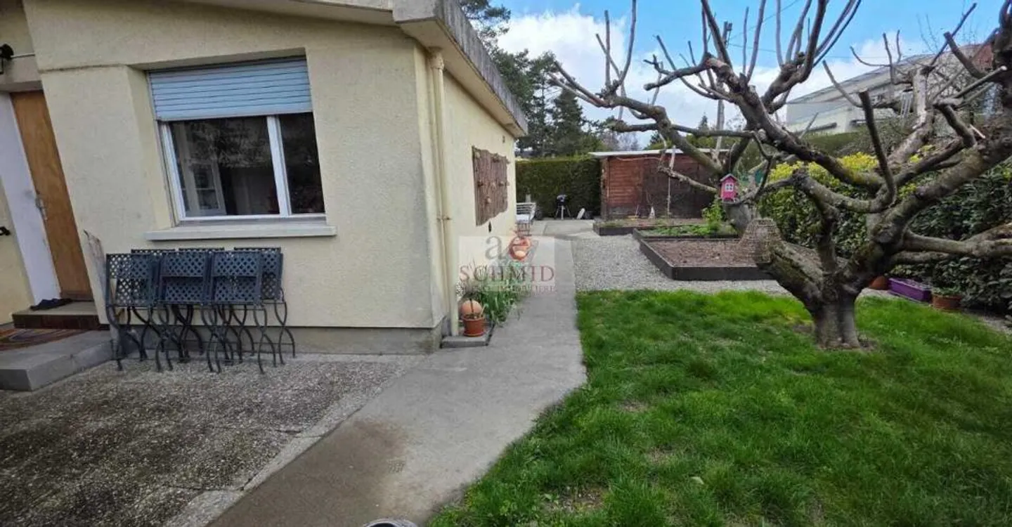 Charmante HPE Villa in Meyrin - Foto 1 von 2