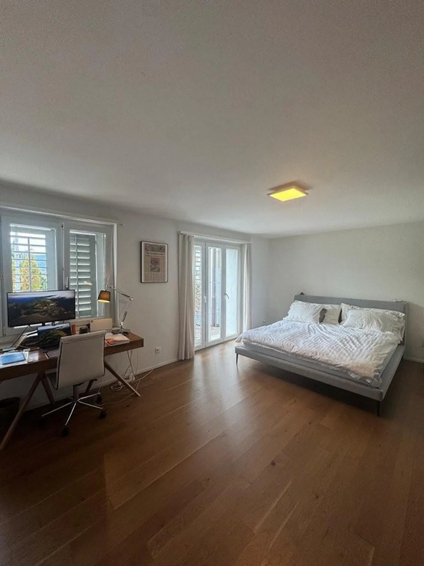 Moderno appartamento di 2,5 stanze in affitto a Zurigo Höngg - Foto 5 di 8